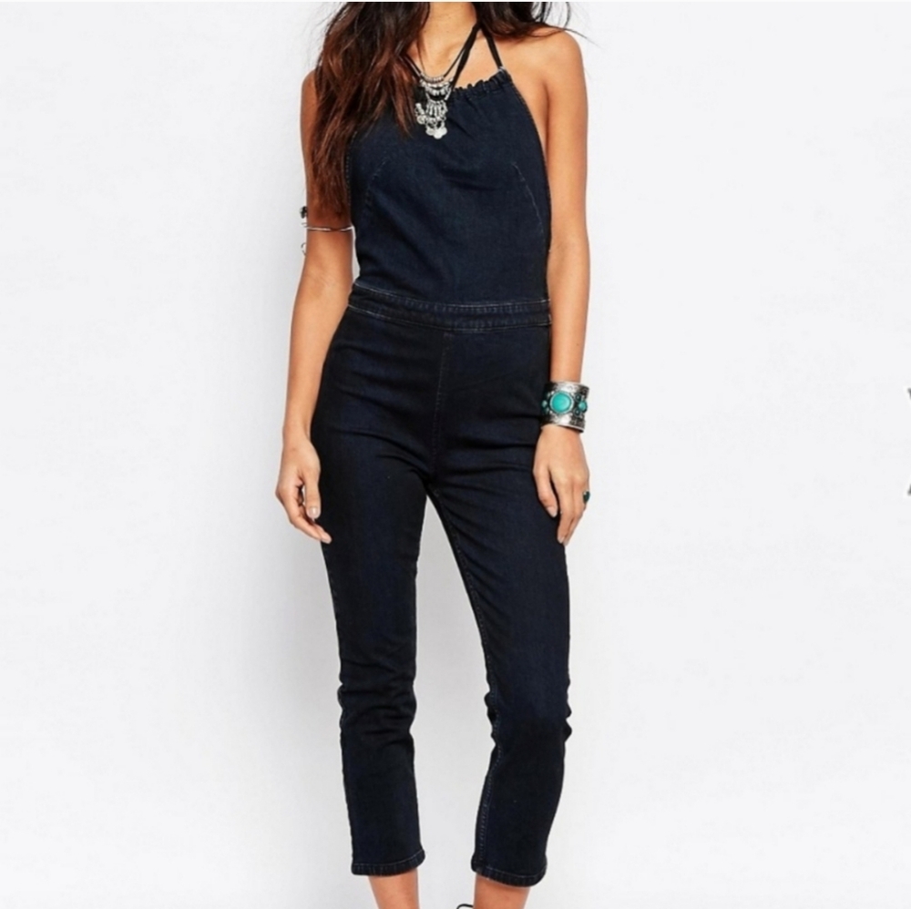 FREE PEOPLE Denim Blue Hearts on Fire Halter Neck Backless Jumpsuit size 4